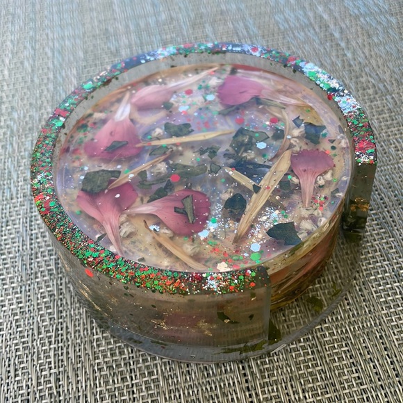 XMAS Handmade Pressed Flower Holiday Coaster Set and Holder - Picture 16 of 16